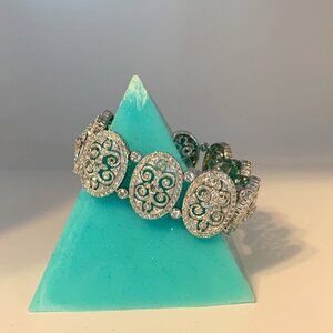 Sparkling Panel Style Bracelet